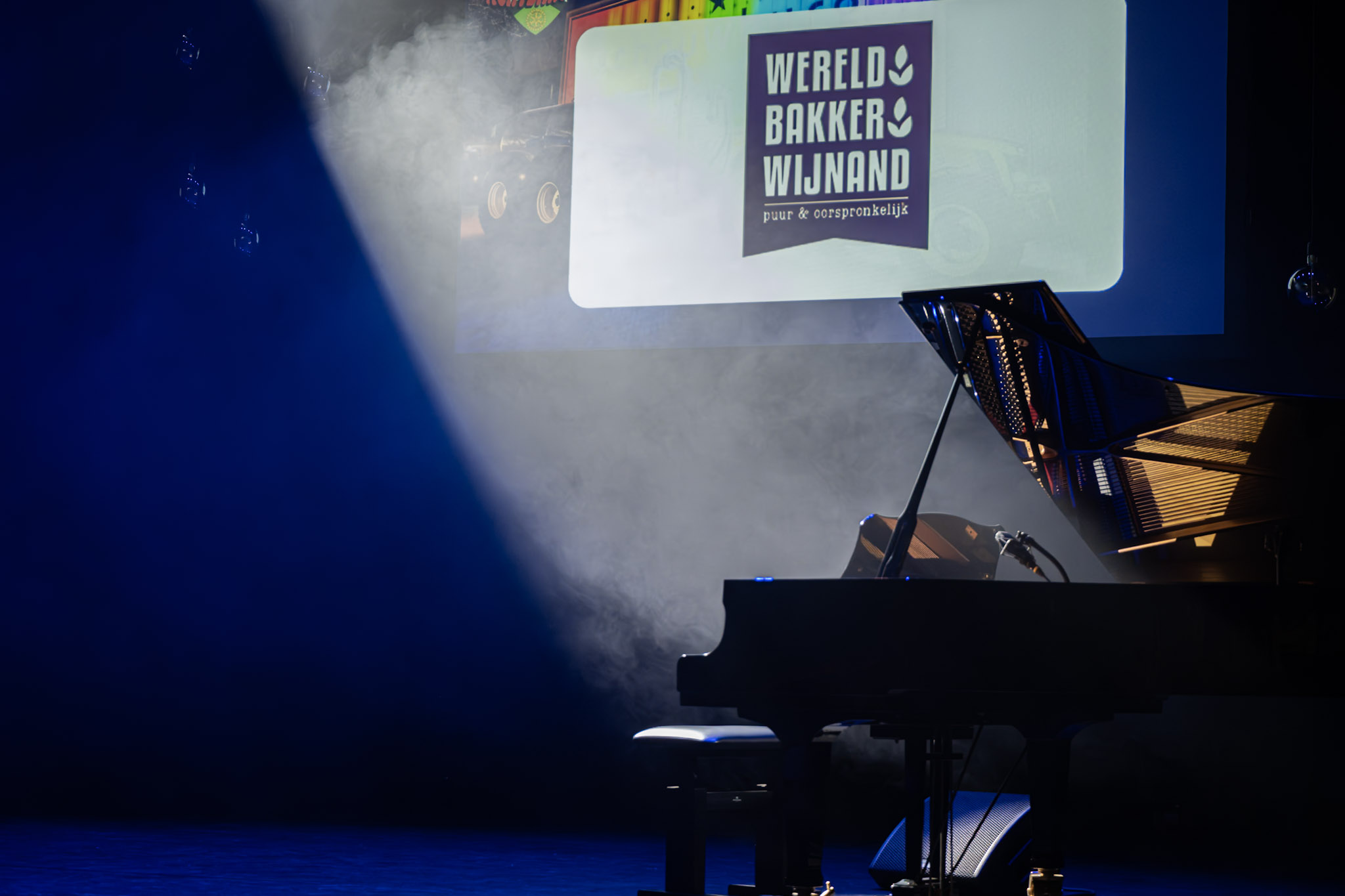 banner